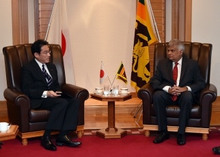 岸田外務大臣によるスリランカ首相表敬2