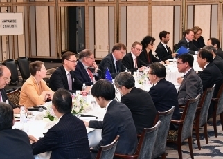 日EUハイレベル産業・貿易・経済対話の会場の様子