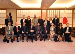 欧州議会国際貿易委員会議員団による河野外務大臣表敬