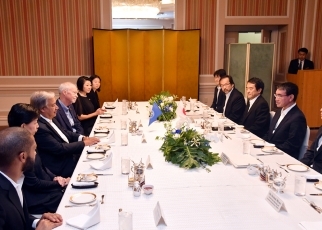 河野外務大臣とグテーレス国連事務総長との朝食会3
