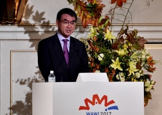 河野外務大臣による基調講演