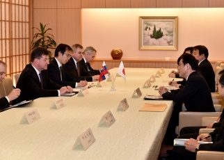 日・スロバキア外相会談2
