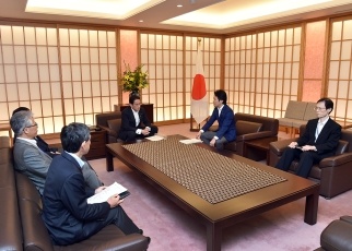 「『在外邦人の安全対策強化に係る検討チーム』の提言」の点検報告書の提出3