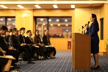 (写真13)報告会の様子2