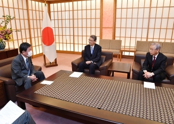 大臣懇談