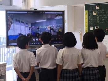 (写真2)彩都の丘学園の交流の様子