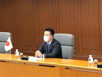 ブレイスウェイト米海軍長官による宇都外務副大臣表敬3