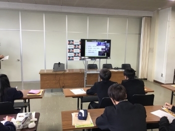 (写真1)北海道札幌丘珠高等学校