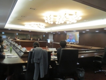 (写真12)河野太郎内閣府特命担当大臣とのオンライン会議の様子