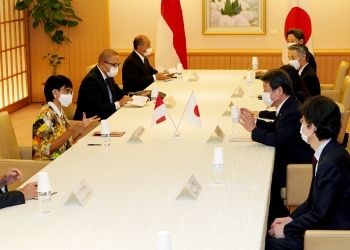 茂木敏充外務大臣とルトノ・マルスディ・インドネシア共和国外務大臣による、外相会談の様子