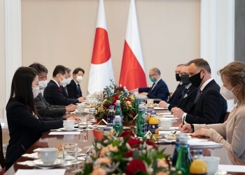 茂木大臣によるドゥダ ポーランド大統領表敬 外務省 茂木大臣によるドゥダ ポーランド大統領表敬 外務省