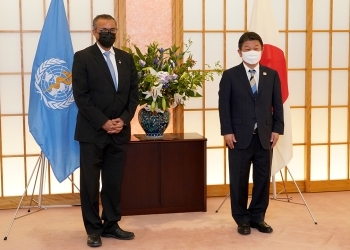 テドロス世界保健機関(WHO)事務局長と茂木敏充外務大臣