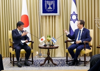 茂木外務大臣によるヘルツォグ・イスラエル大統領表敬の様子