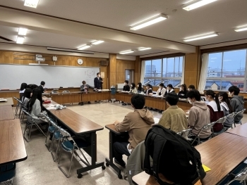 (写真2)国際理解セミナーの様子