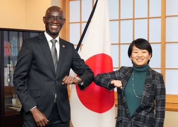 シス駐日セネガル共和国大使による鈴木外務副大臣表敬1