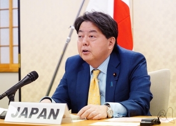 G7貿易大臣会合に出席し、発言を行う林外務大臣の様子