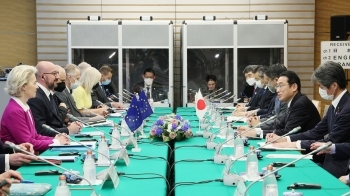 第28回日EU定期首脳協議の様子(全体会合)