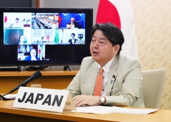 グローバルな食料安全保障に向けた結束のための閣僚会合において、林外務大臣が発言を行っている様子