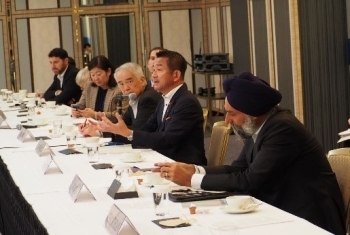小田原外務副大臣の「サニーランズ・イニシアティブ第2回会合」参加者との意見交換会への出席