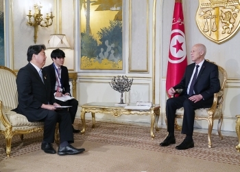 カイス・サイード・チュニジア大統領に表敬する林外務大臣