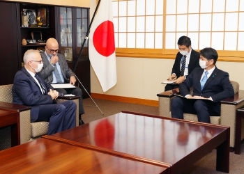 コルクット・ギュンゲン駐日トルコ共和国大使による山田副大臣表敬