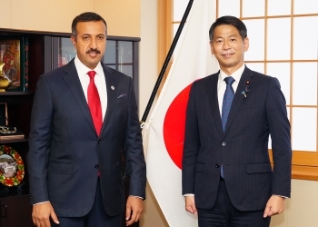 アブドッラー・バーレーン政務担当外務次官と山田副大臣