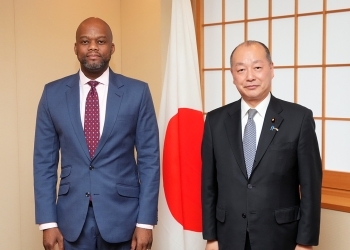 ワムケレ・メネ・アフリカ大陸自由貿易圏(AfCFTA)事務局長と髙木外務大臣政務官