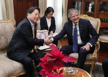 林外務大臣とラッソ・エクアドル大統領