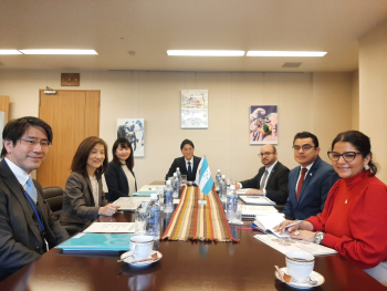 (写真)日ホンジュラス政策協議