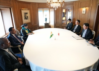バズム・ニジェール大統領との懇談の様子