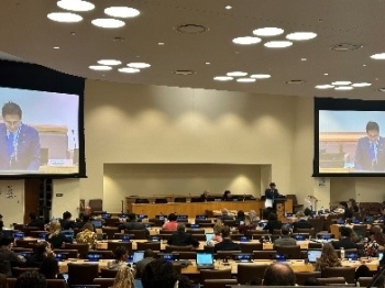 シリア人道支援継続へのロシアの拒否権行使を受けて開催された総会会合で日本政府を代表してステートメントを実施する武井外務副大臣