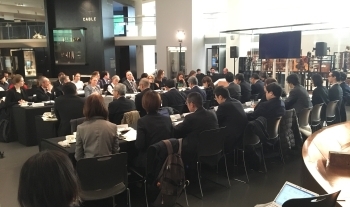第12回日英科学技術協力合同委員会の会議中の様子