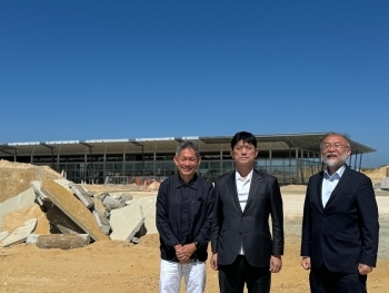 高村外務大臣政務官のヤンチェップ地区視察