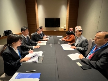 高村外務大臣政務官とサウド・ネパール外務大臣の会談