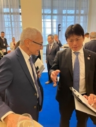 ポデスタ上級補佐官との立ち話