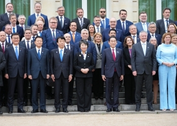 OECD閣僚理事会(記念撮影)接写