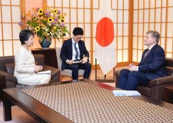 ガイ・ライダー国連事務次長による上川外務大臣表敬の様子