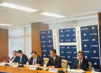 シンクタンク協議の様子