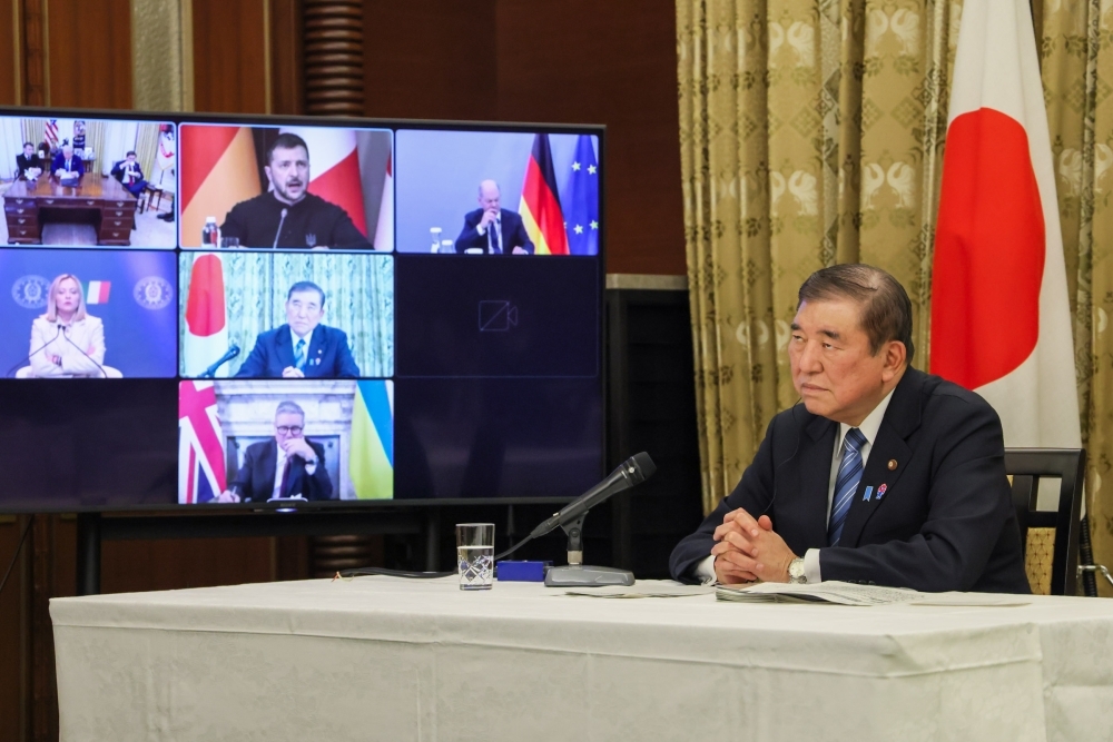 G7首脳テレビ会議に参加する石破総理大臣の様子