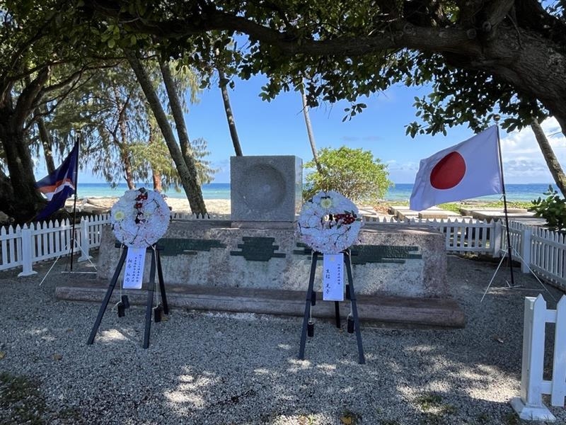 慰霊碑の画像