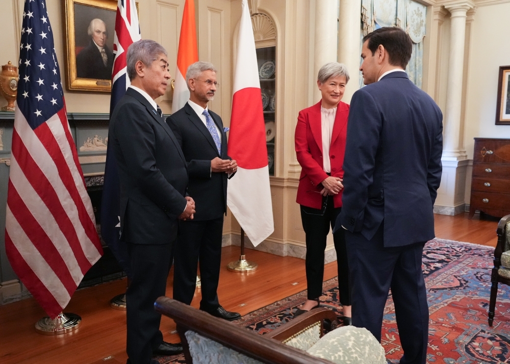 日米豪印外相による立ち話