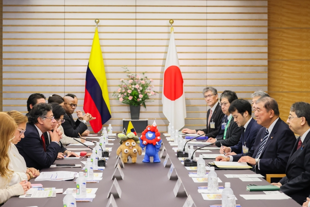 石破総理とペトロ大統領との会談の様子