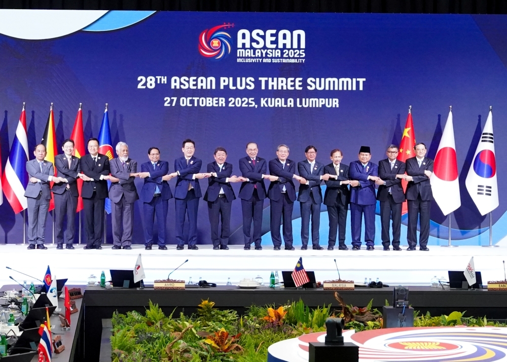 第28回ASEAN+3(日中韓)首脳会議の様子