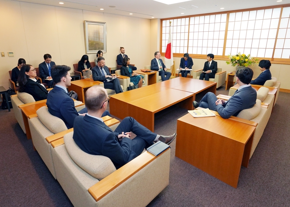 島田政務官と日豪次世代対話交流（JADE）プログラム一行との意見交換