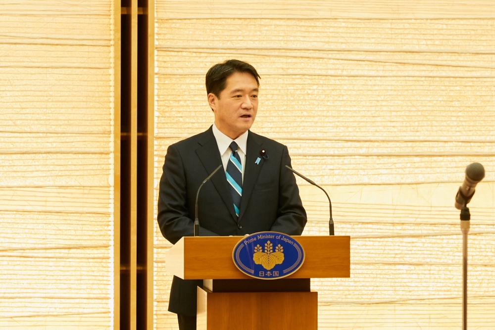 尾﨑内閣官房副長官ご挨拶