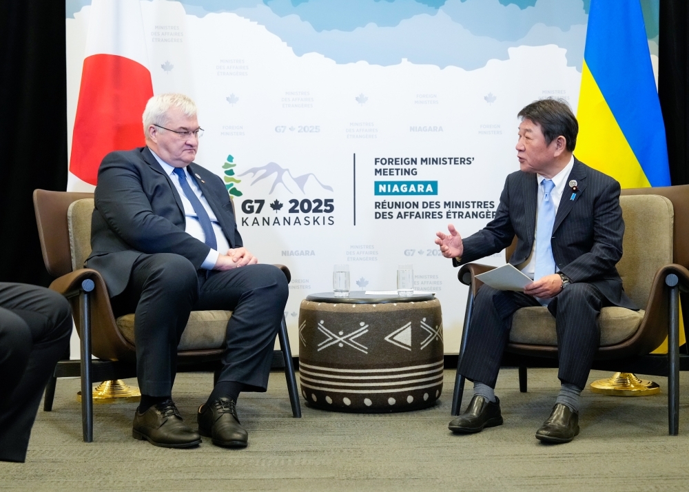 日・ウクライナ外相会談の様子