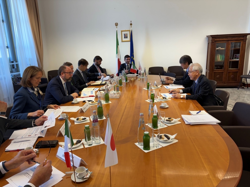 外務・国際協力省での意見交換