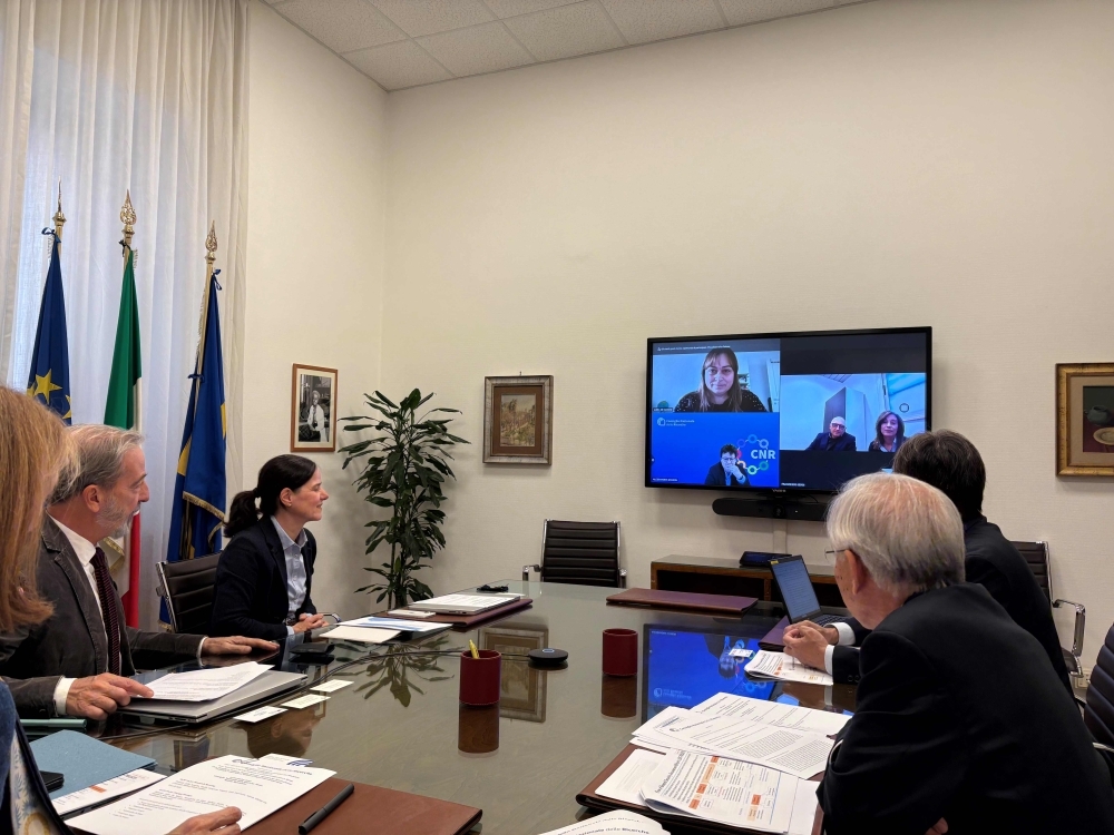 CNRでの意見交換