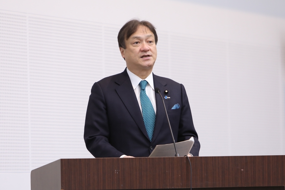 開会挨拶をする堀井副大臣