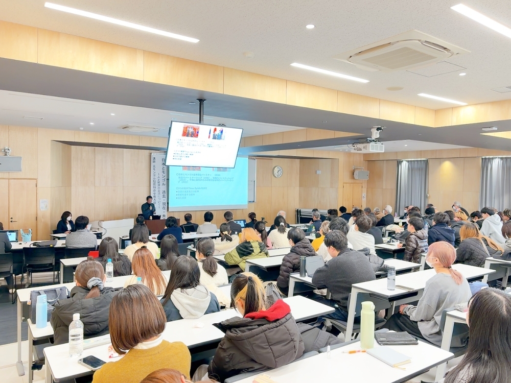 講演会場の様子